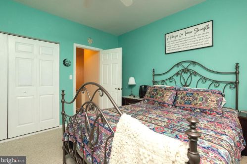 202 Daly St, Philadelphia PA 19148-3329 exterior