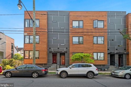 3219 12th St, Washington, DC 20017-4004