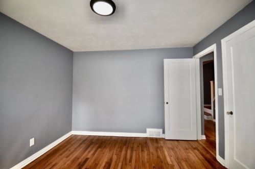 260 Pheland St, Springfield MA  01109-1320 exterior