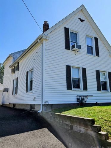 81 Chapman St, New Britain, CT 06051-2809