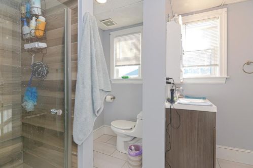 251 Burnside Ave, Woonsocket RI  02895-2188 exterior