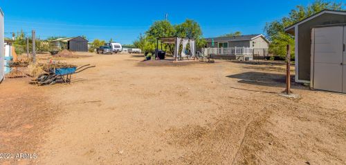 2208 Estrella Rd, Phoenix AZ 85087-8179 exterior