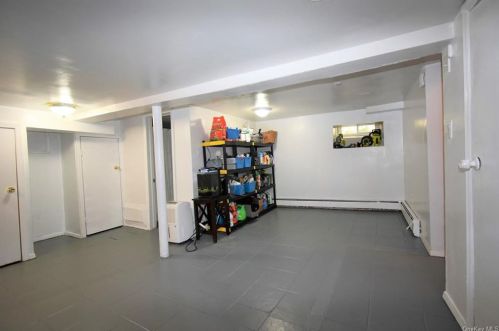 239 5th St, Mount Vernon NY 10553-2117 exterior