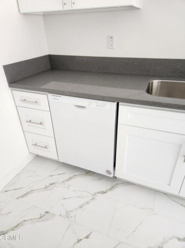 3044 Concord Dr, Oxnard CA 93033-5501 exterior