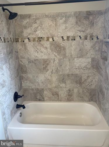 998 Plunkert Rd, Littlestown PA 17340-9643 exterior