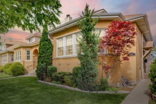 4445 Major Ave, Chicago IL 60634-5215 exterior