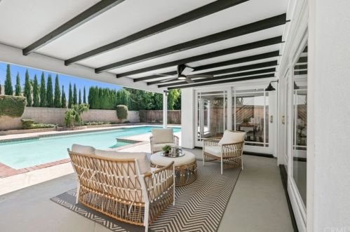 13422 Epping Way, Tustin CA  92780-4743 exterior