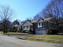 10 Ruane Rd, Newton, MA 02465-2626