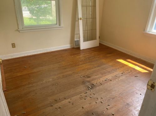 10923 Marion St, Milwaukee WI 53222-1126 exterior