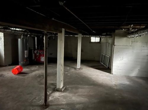 2144 49, Milwaukee WI 53208-1106 exterior