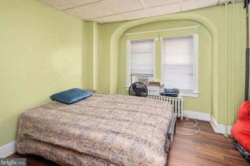 1034 Quinton Ave, Trenton NJ 08629-2402 exterior