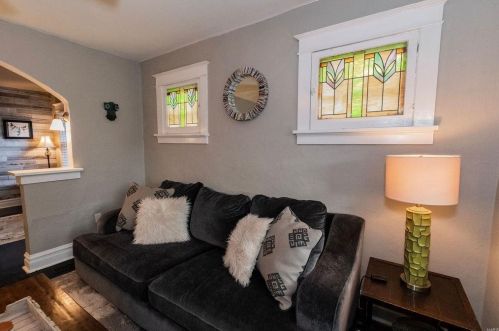 8511 Richard Ave, Saint Louis MO 63132-2806 exterior