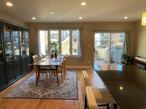 2644 Homer St, Chicago IL 60647-4215 exterior