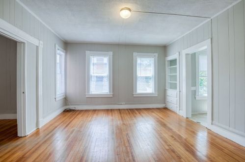 50 Dawes St, Springfield MA 01109-3040 exterior