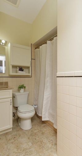 9401 Ln Jolla Dr, Saint Louis MO 63132-2119 exterior