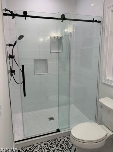 9 Dogwood Ter, Livingston NJ  07039-3601 exterior