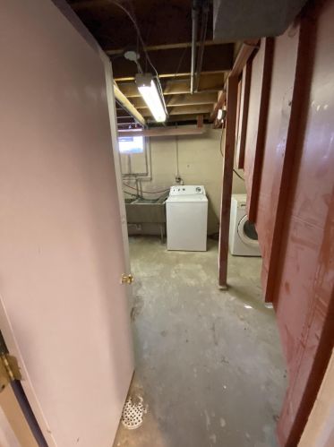 5300 87 St, Milwaukee WI 53225-3512 exterior