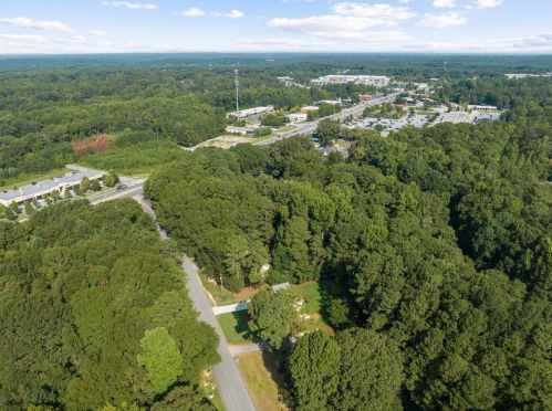 3845 Laurel Fls Dr, Lithonia GA 30039-6586 exterior