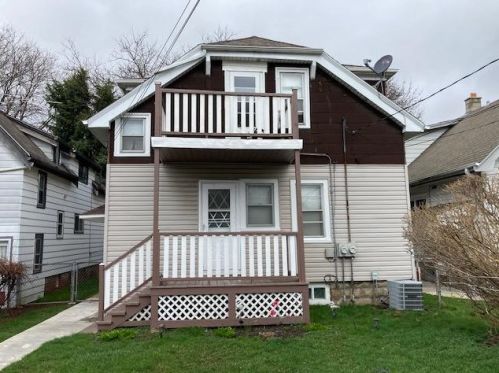 2242 33rd St, Milwaukee, WI 53208-1428