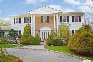 277 Round Swamp Rd, Huntington Station NY  11747-1912 exterior