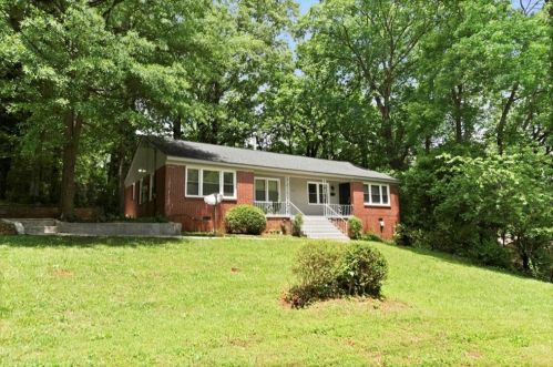 859 Belfast St, Atlanta GA  30310-4613 exterior