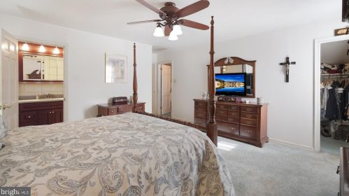 2350 Steven Rd, Huntingdon Valley PA 19006-6610 exterior