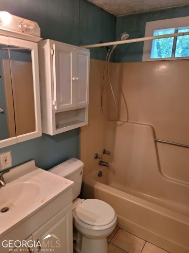 3006 Scenic Dr, Gainesville GA 30506-1828 exterior