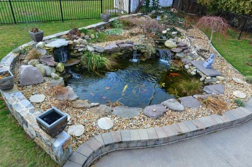 9 Ferncrest Dr, Providence RI 02919-3503 exterior