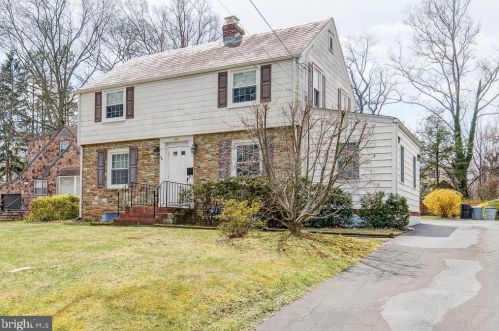 212 Pingree Ave, Trenton, NJ 08618-2520