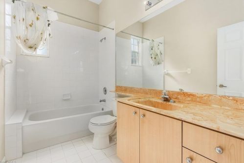 602 Grand Rpd Blvd, Naples FL 34120-4466 exterior