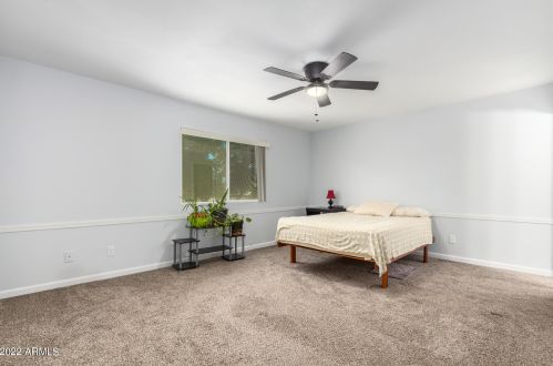 8022 32nd Ave, Phoenix AZ  85051-6214 exterior