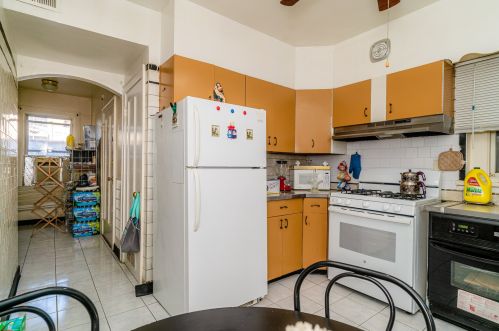 6329 Mozart St, Chicago IL 60629-2324 exterior