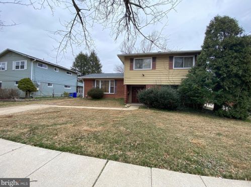 4808 Aspen Hill Rd, Rockville, MD 20853-3016