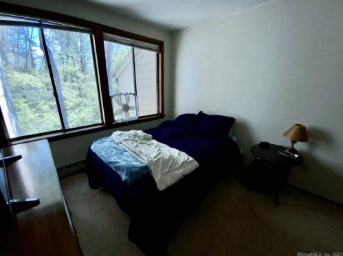 143 Old Farms Rd, Torrington CT 06790-2240 exterior