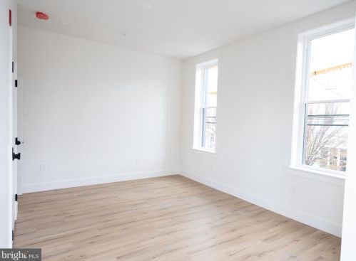 1500 Dickinson St, Philadelphia PA 19146-4757 exterior