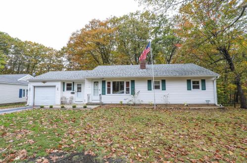 88 Penacook St, Concord NH 03301-3149 exterior