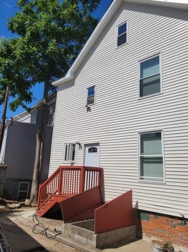 1 Harrison St, Poughkeepsie, NY 12601-2613