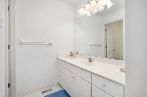 11339 Mosley Forest Dr, Saint Louis MO 63141-7563 exterior