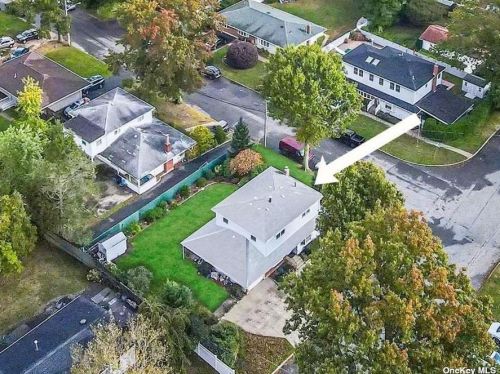 19 Sheldon Pl, Commack NY 11725-3237 exterior