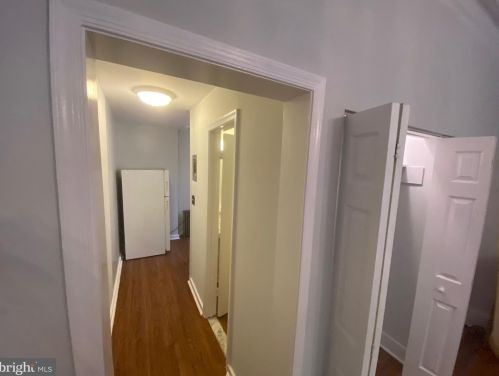 2509 Cliffbourne Pl, Washington DC  20009-1578 exterior