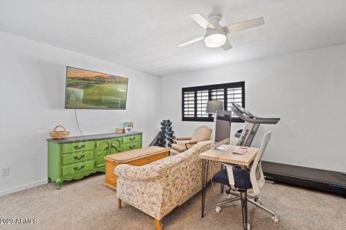 2524 Beryl Ave, Phoenix AZ  85028-3715 exterior