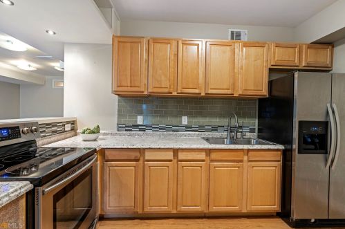 975 Faith Ave, Atlanta GA  30316-6812 exterior