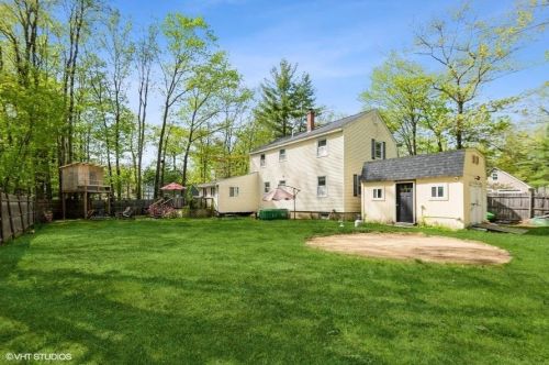 86 Mnr Rd, Concord NH 03303-1901 exterior