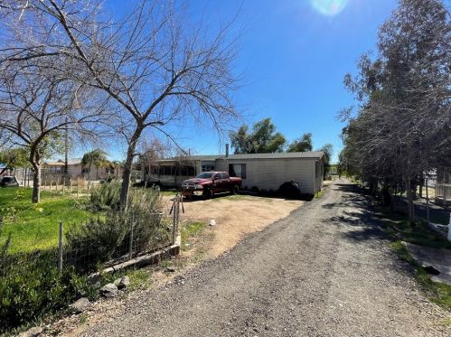 21931 Cedar St, Perris CA 92570-9289 exterior