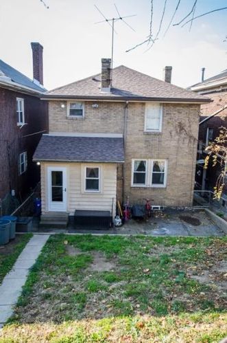 805 Brookline Blvd, Pittsburgh PA 15226-2003 exterior