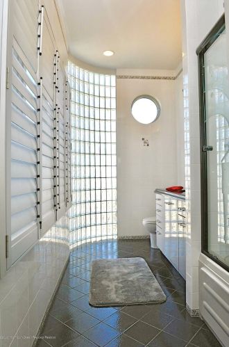 1407 Oceanfront, Point Pleasant Beach NJ 08742 exterior