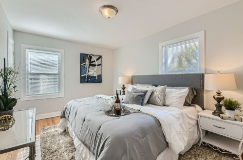 8748 Dorchester Ave, Chicago IL 60619-7010 exterior