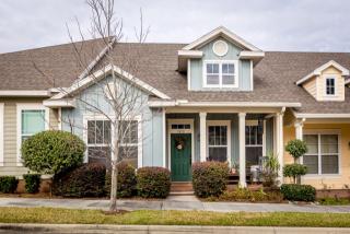 7672 25th Ave, Gainesville, FL 32608-0323