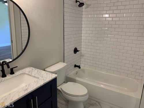 2565 Hawthorne Dr, Atlanta GA 30345-2039 exterior