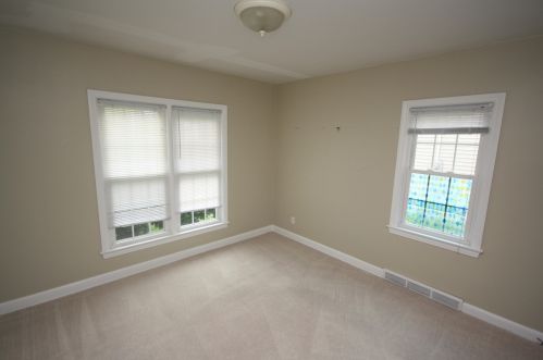 728 Campbell Ave, Kalamazoo MI 49006-3083 exterior